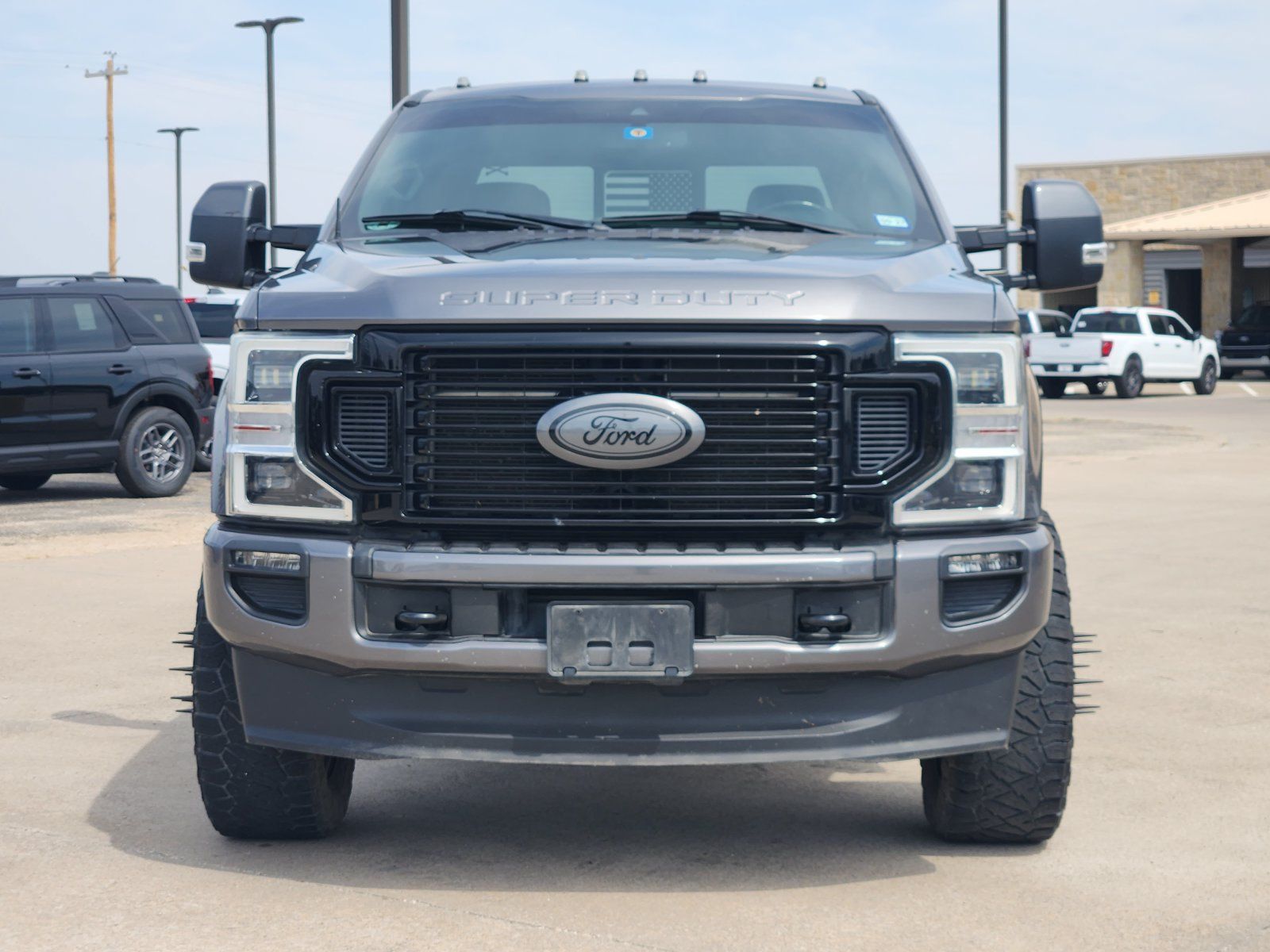 Used 2022 Ford F350 Lariat w/ Lariat Ultimate Package AWD/4WD image 6