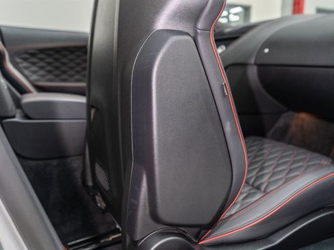 Used 2020 Jaguar F-TYPE SVR image 43