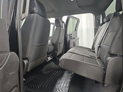 Certified 2023 Chevrolet Silverado 1500 Custom Trail Boss w/ LPO, Dark Essentials Package image 17