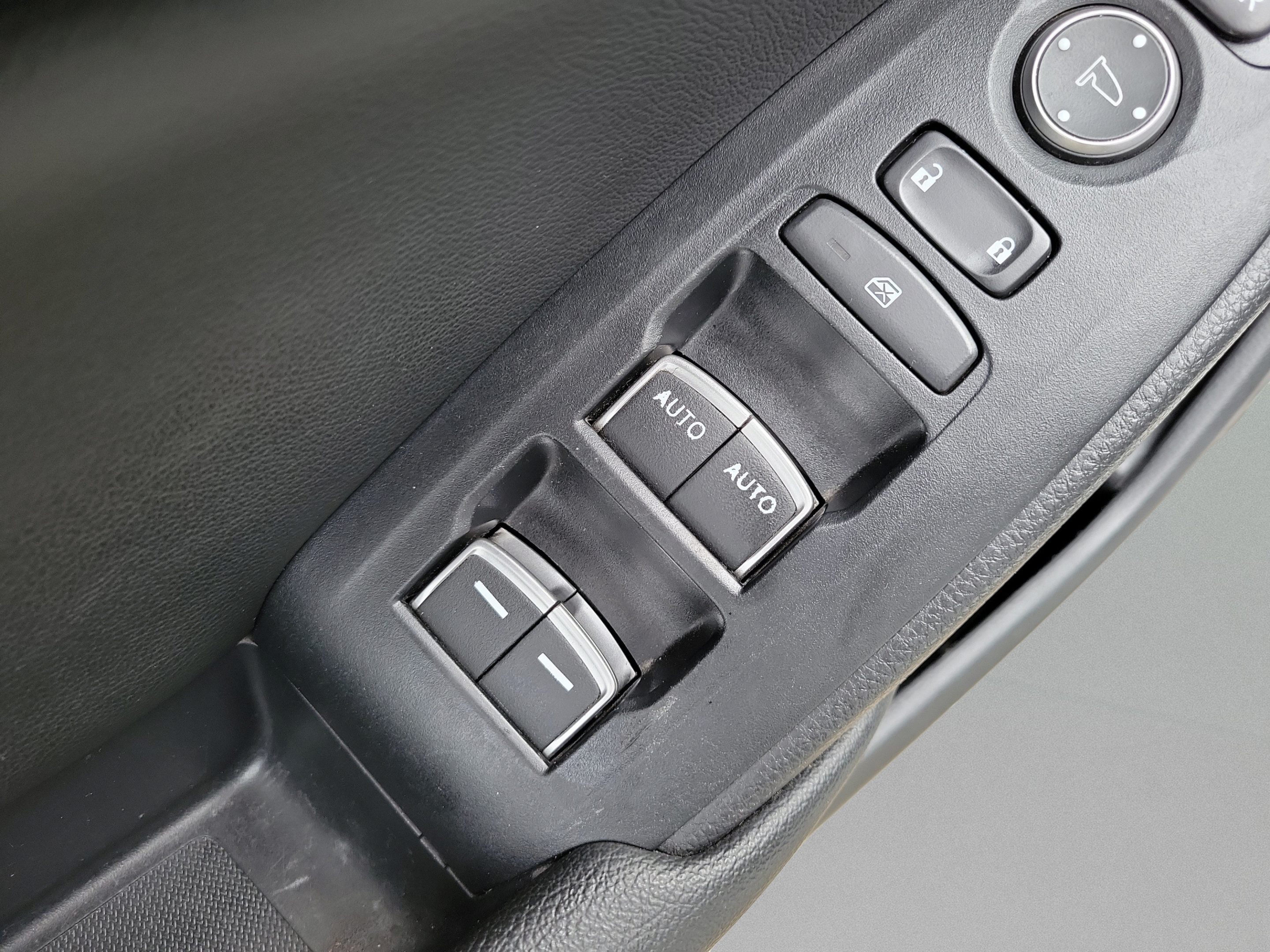 Used 2020 Honda Accord Sport image 13
