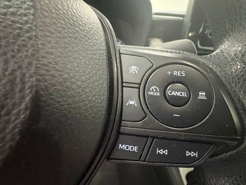 Used 2024 Toyota Corolla LE FWD image 16