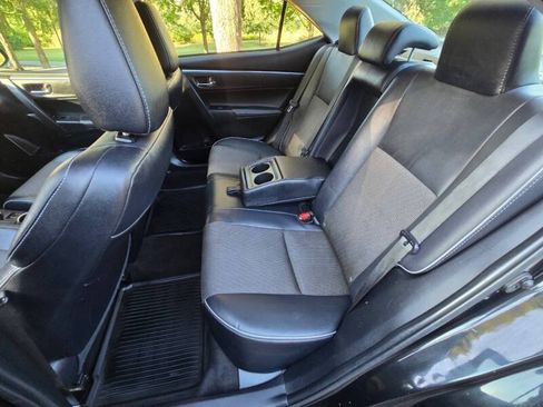 Used 2016 Toyota Corolla S FWD image 13
