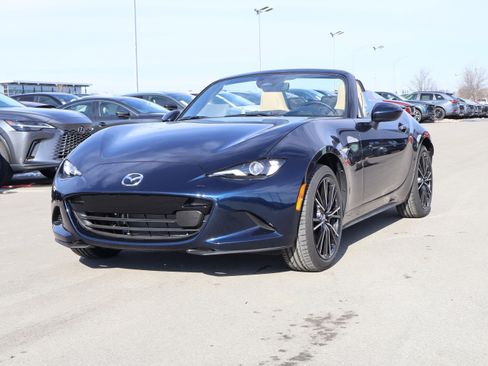 New 2025 MAZDA MX-5 Miata Grand Touring w/ Weather Package image 11