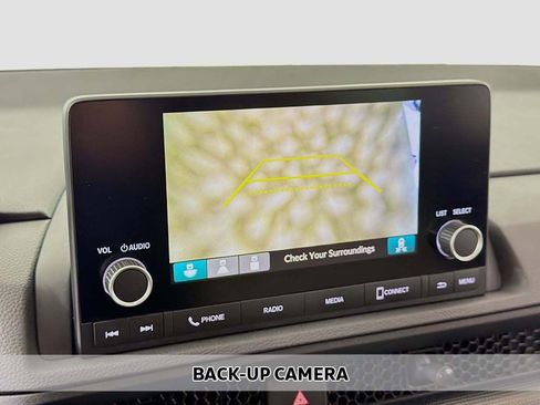 Used 2024 Honda CR-V EX image 6