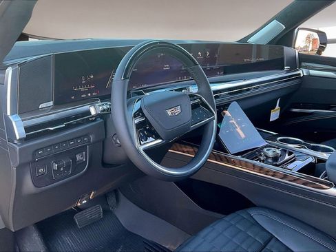 New 2026 Cadillac Escalade Platinum Sport w/ LPO, ONYX Package AWD/4WD image 6