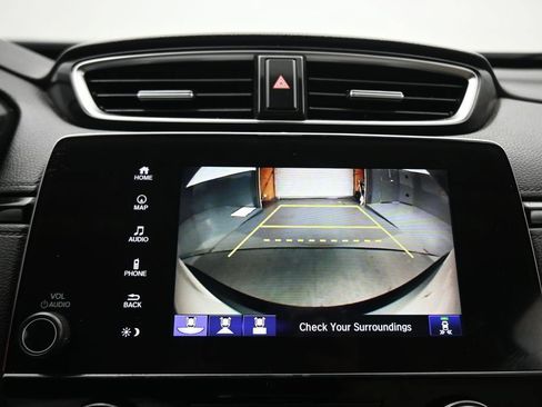 Used 2018 Honda CR-V Touring image 19