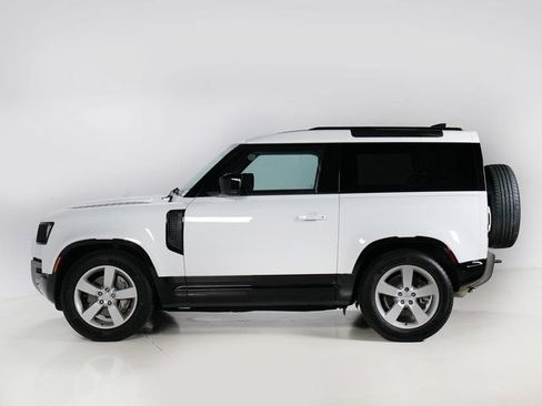 Used 2025 Land Rover Defender 90 X-Dynamic SE AWD/4WD image 6