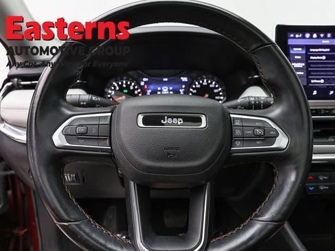 Used 2022 Jeep Compass Limited w/ Sun and Sound Group AWD/4WD image 73