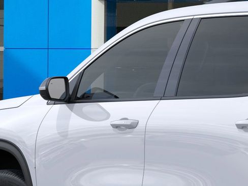 New 2026 Chevrolet Traverse LT w/ Driver Confidence Package image 12