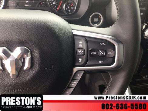 Used 2025 RAM 1500 Big Horn AWD/4WD image 14