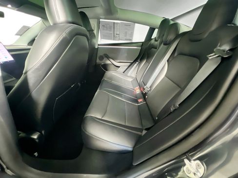 Used 2025 Tesla Model 3 Long Range RWD image 27