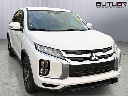 Used 2021 Mitsubishi Outlander Sport SE FWD image 4