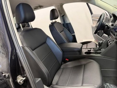 Used 2022 Volkswagen Atlas SE AWD/4WD image 24