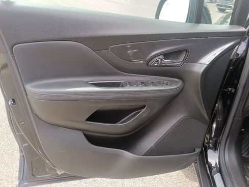 Used 2022 Buick Encore Preferred w/ Safety Package AWD/4WD image 11