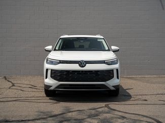 New 2025 Volkswagen Tiguan SE video 2