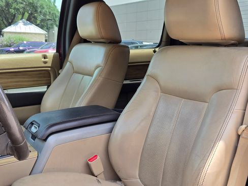 Used 2011 Ford F150 Lariat w/ Lariat Plus Pkg RWD image 13