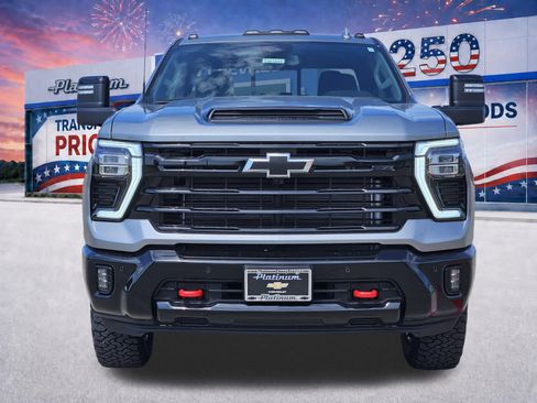 New 2026 Chevrolet Silverado 2500 LTZ w/ LTZ Plus Package AWD/4WD image 6