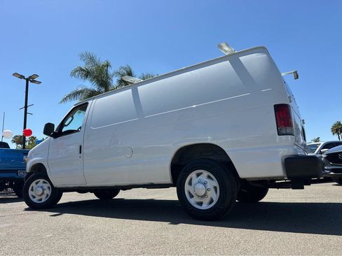 Used 2007 Ford E-150 and Econoline 150 RWD image 3