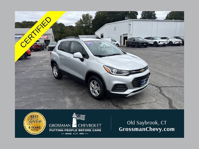 Used 2022 Chevrolet Trax LT w/ LT Convenience Package AWD/4WD image 1