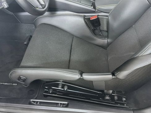 Certified 2019 Porsche 911 GT3 RWD image 12