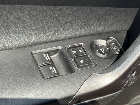 Used 2016 Honda Accord EX-L image 13