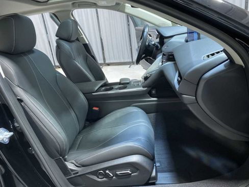 Used 2022 Acura TLX w/ Technology Package image 14