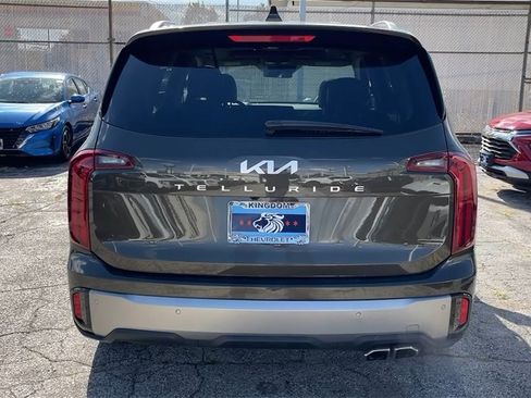Used 2025 Kia Telluride S image 24