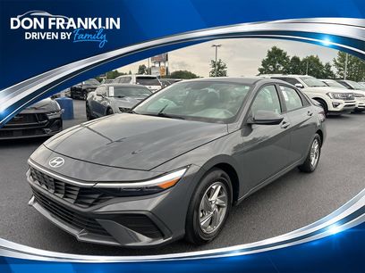 Used 2024 Hyundai Elantra SE
