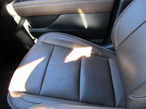 Used 2023 Chevrolet Tahoe High Country image 77