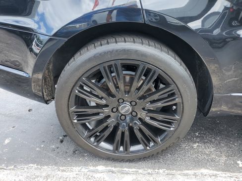 Used 2019 Land Rover Range Rover Sport HSE image 36