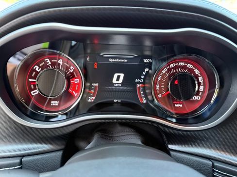 Used 2023 Dodge Challenger SRT Hellcat RWD image 11