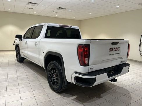 Used 2021 GMC Sierra 1500 Elevation image 3