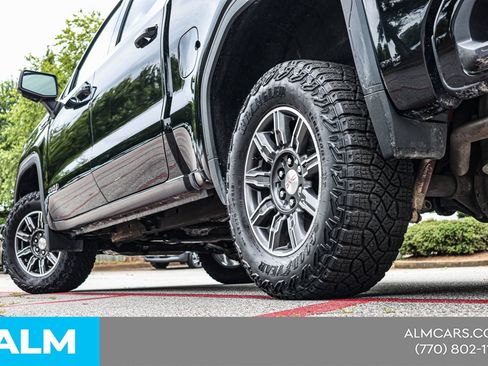 Used 2025 GMC Sierra 1500 AT4 AWD/4WD image 15