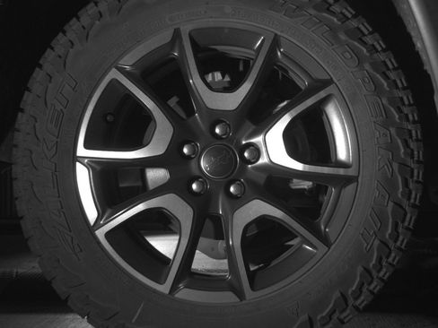 Used 2025 Jeep Compass Trailhawk image 15