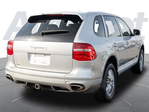 Used 2008 Porsche Cayenne S image 3