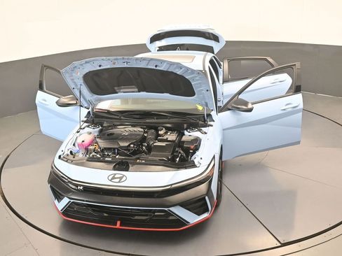 Used 2025 Hyundai Elantra N image 76