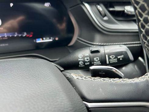 Used 2022 Jeep Grand Cherokee L Laredo AWD/4WD image 22