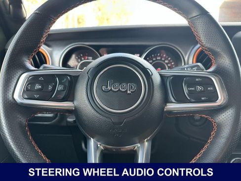 Used 2022 Jeep Gladiator Mojave AWD/4WD image 31