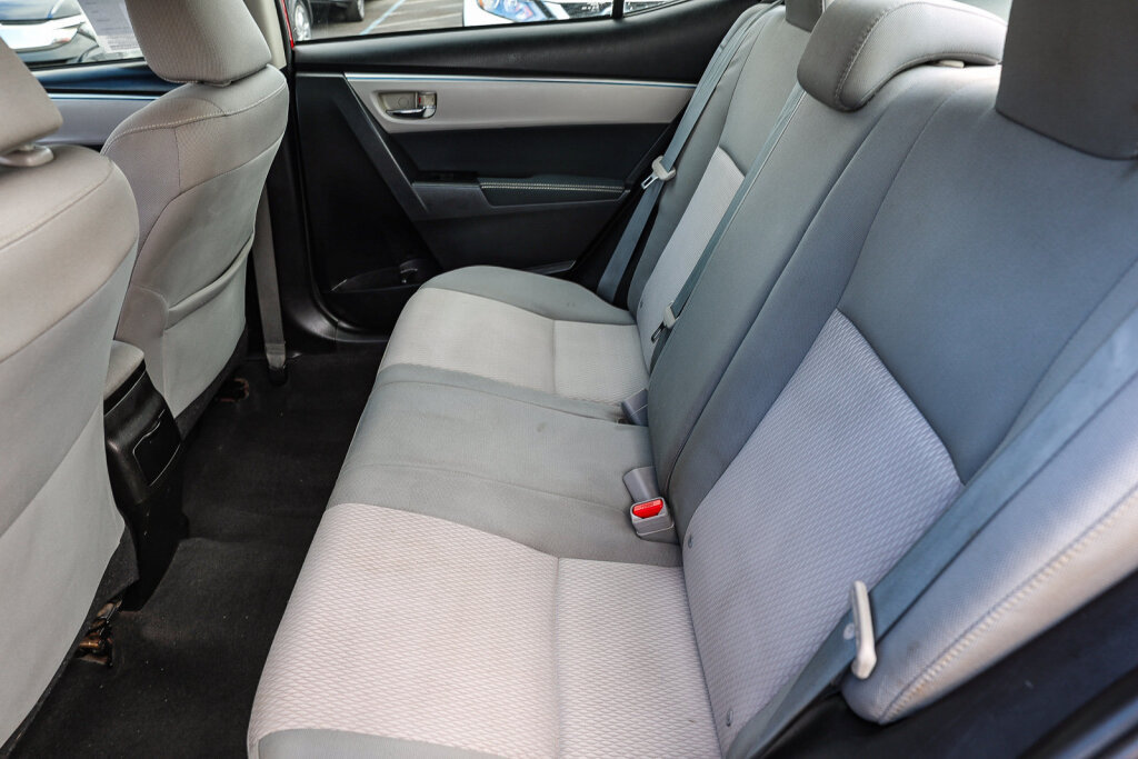 Used 2014 Toyota Corolla LE FWD image 6