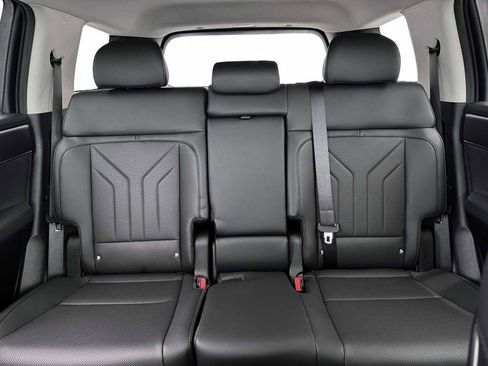 New 2026 Hyundai Santa Fe XRT image 16