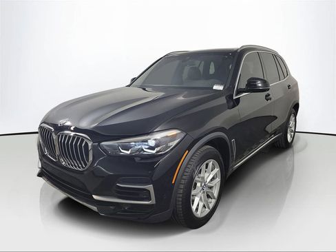 Used 2023 BMW X5 xDrive40i w/ Premium Package AWD/4WD image 3
