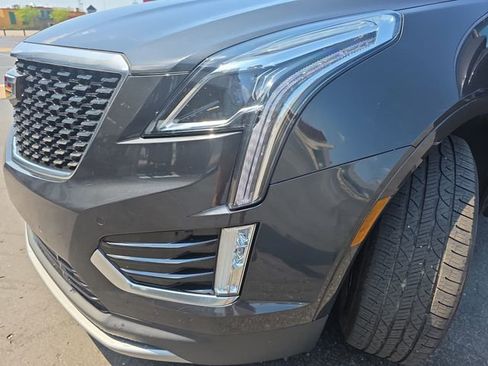 Used 2020 Cadillac XT5 Premium Luxury w/ LPO, Floor Liner Package AWD/4WD image 33