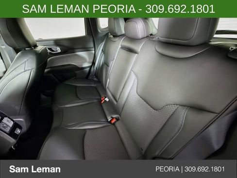 New 2026 Jeep Compass Latitude image 22