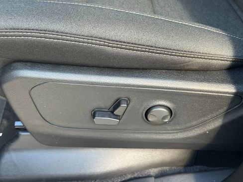 New 2026 RAM 1500 4x4 Crew Cab image 20