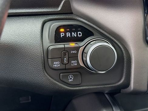 New 2026 RAM 1500 Express AWD/4WD image 16