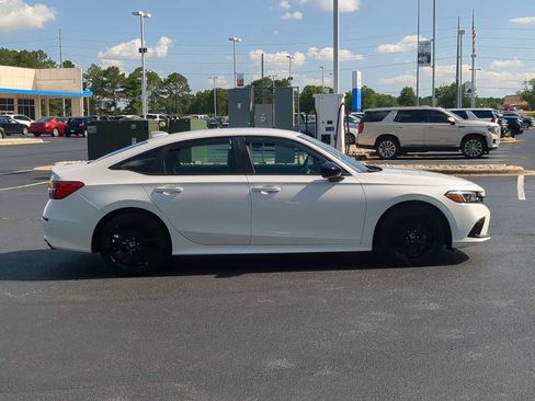 Used 2024 Honda Civic Sport image 9