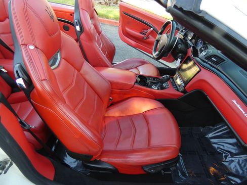 Used 2019 Maserati GranTurismo Sport image 28