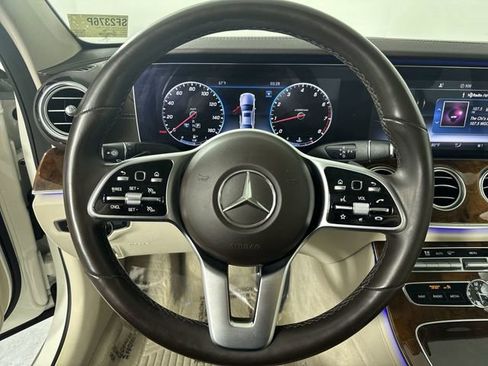 Used 2020 Mercedes-Benz E 350 4MATIC Sedan image 10