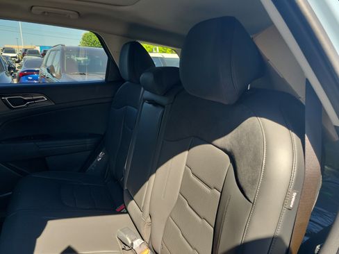 New 2026 Kia Sportage SX Prestige AWD/4WD image 11