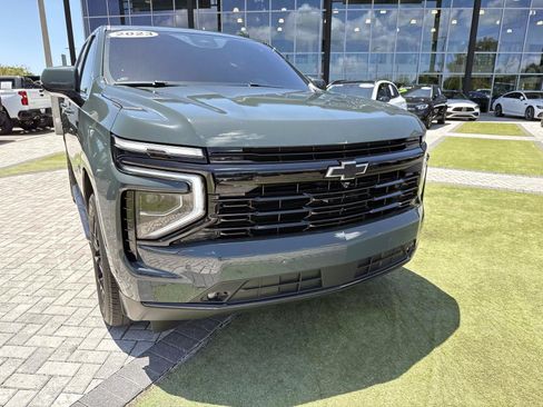 Used 2025 Chevrolet Tahoe RST w/ RST Performance Edition AWD/4WD image 8